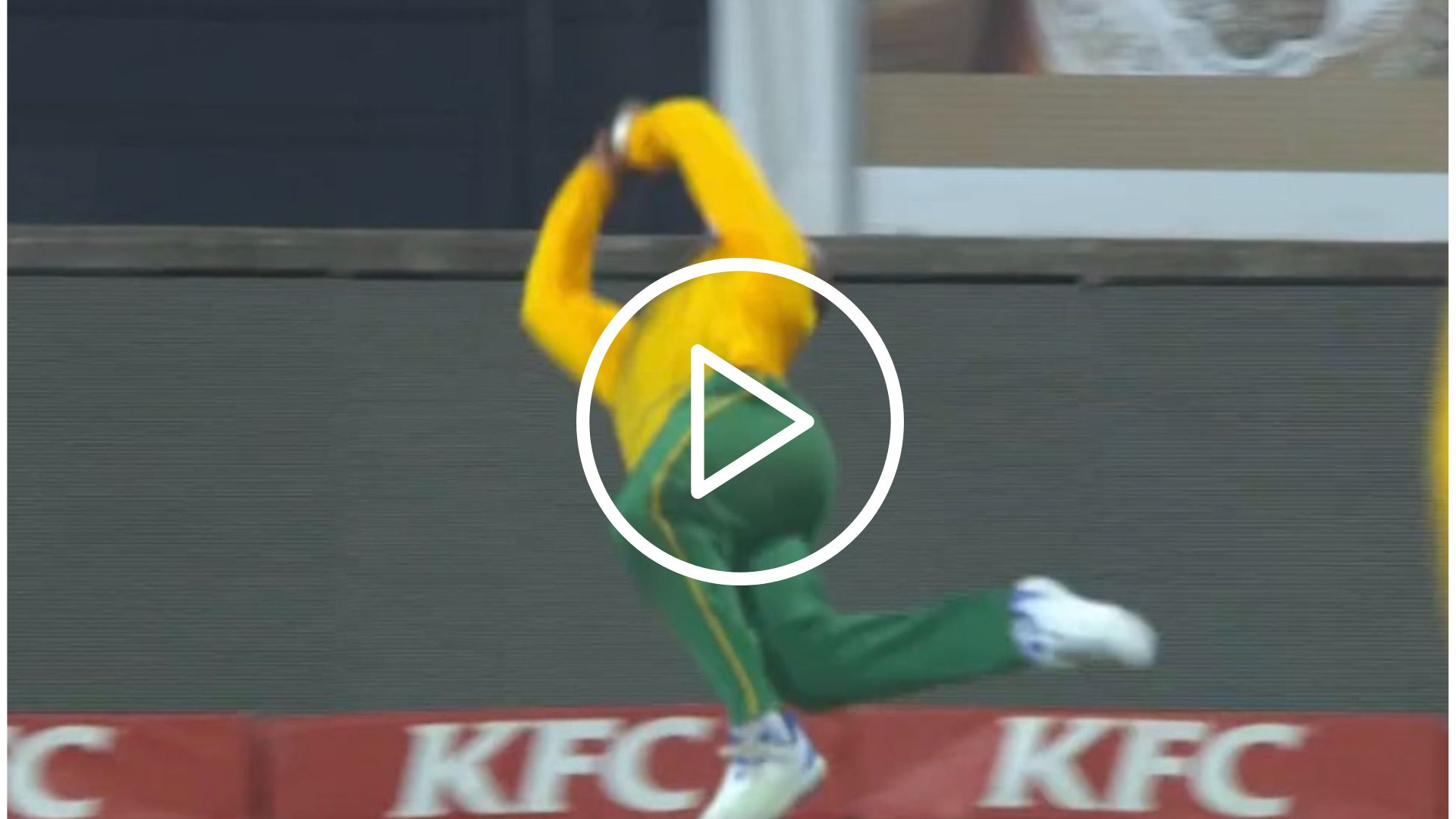 [Watch] Temba Bavuma's Acrobatic Running Catch Shuts Down Belligerent Tim David